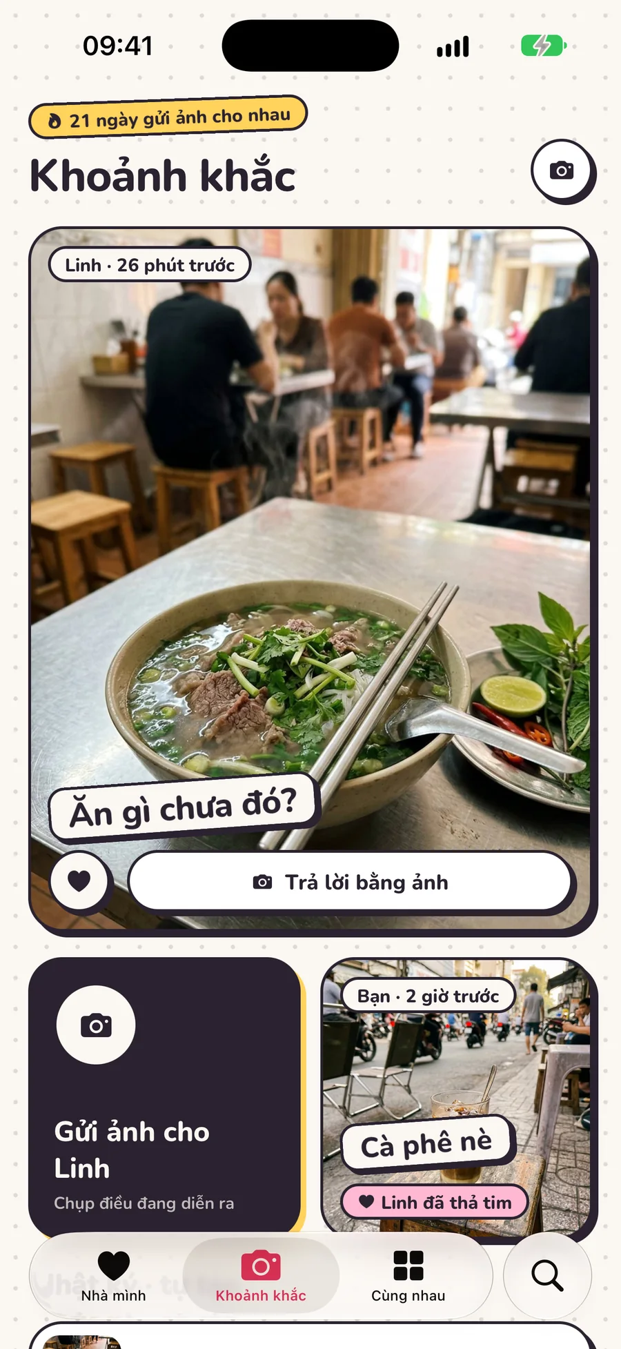 Màn Khoảnh khắc với ảnh hai bạn gửi nhau